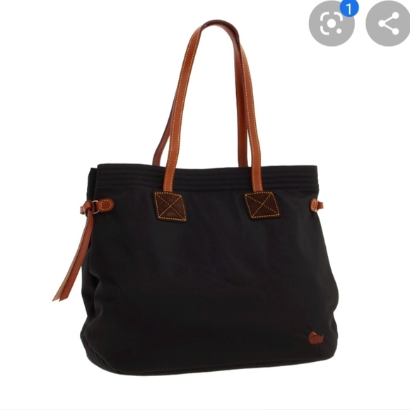 dooney and bourke victoria nylon tote